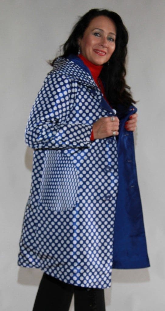 raincoat blue polkadot2