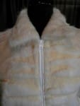 Oyster Bleached Beaver with Sheared Grooving Zip Vest3