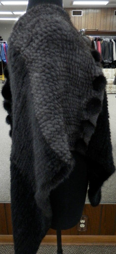 knitted mink poncho black and gray4
