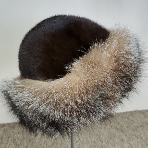 mink fur hat Ugent Furs