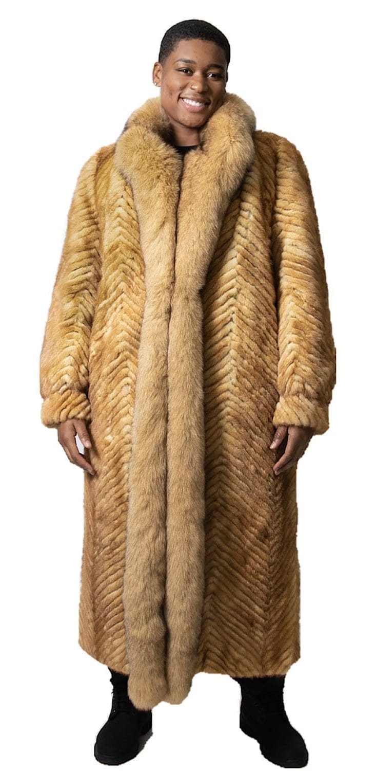 81 2 Whiskey Mink Tails Fur Coat Ugent Furs