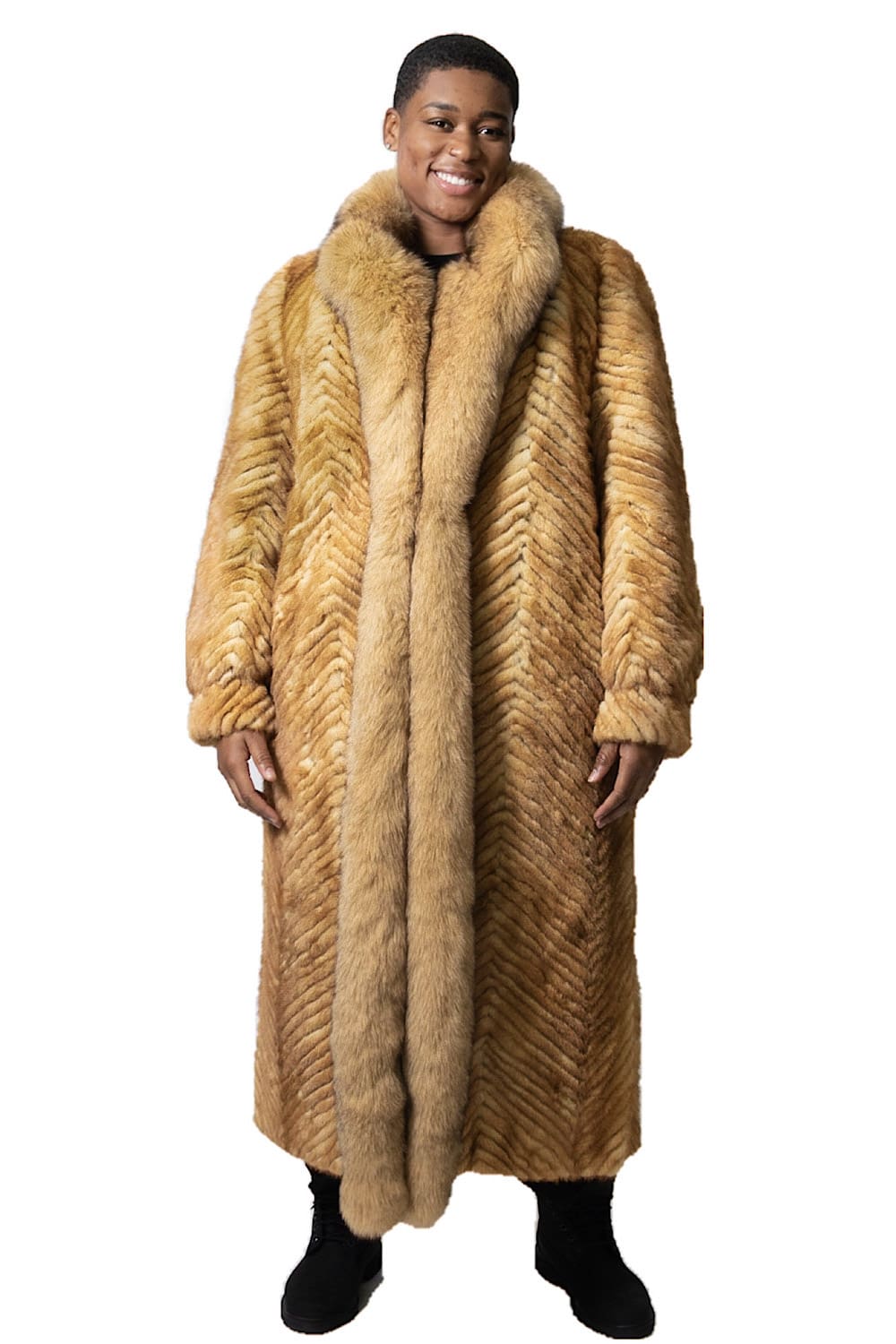 81 2 Whiskey Mink Tails Fur Coat Ugent Furs