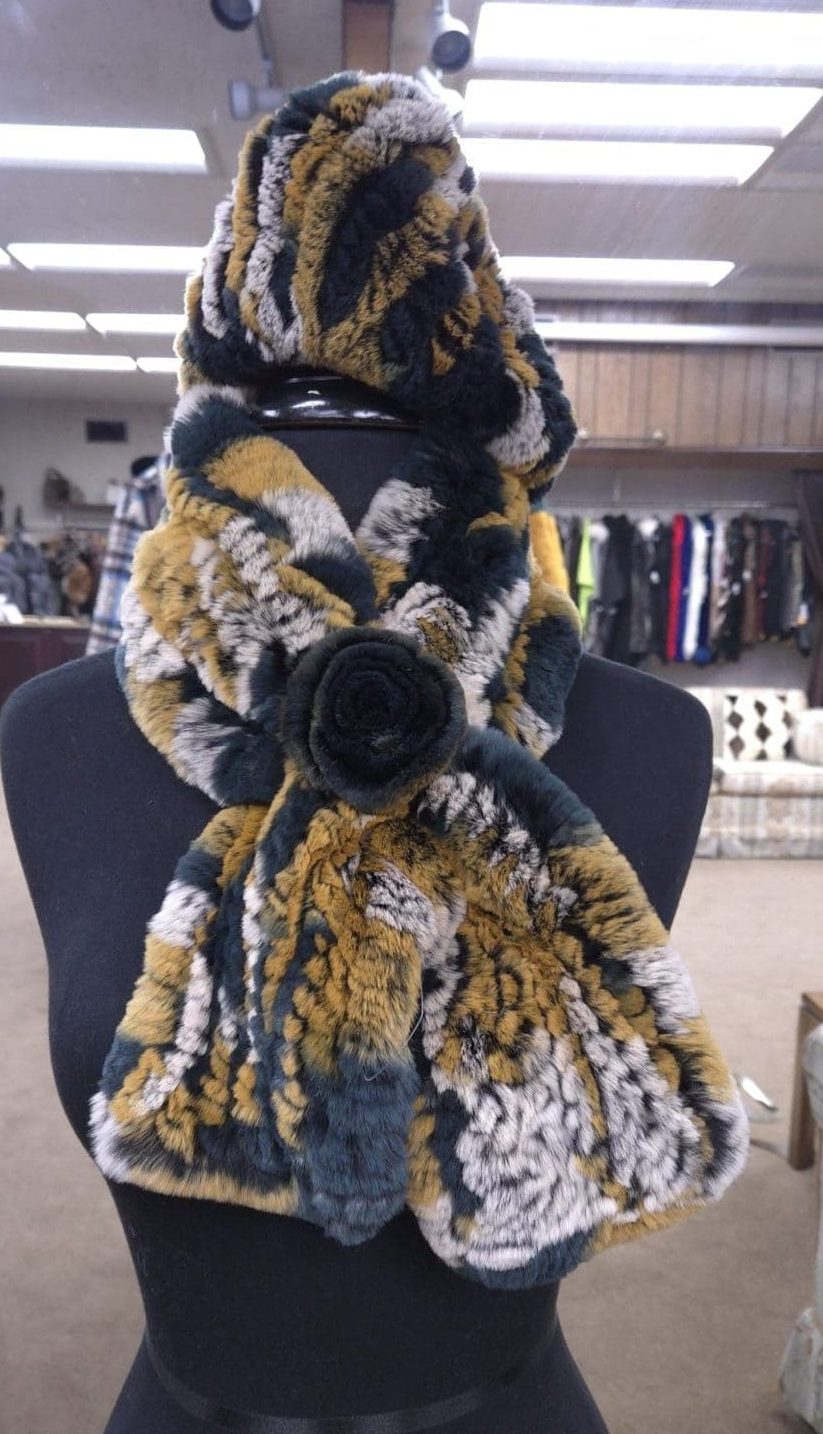 green and gold rex rabbit fur Packers scarf and hat